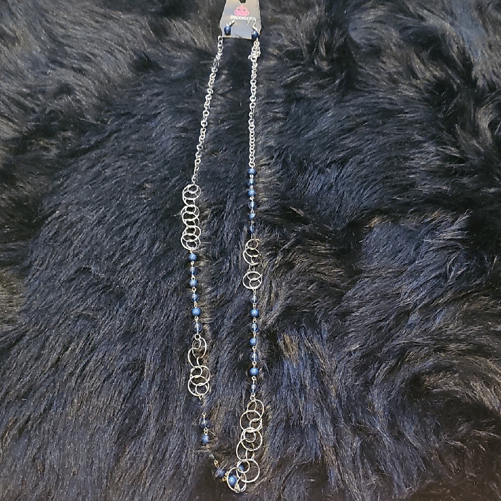 Paparazzi Silver and Blue Circle Necklace